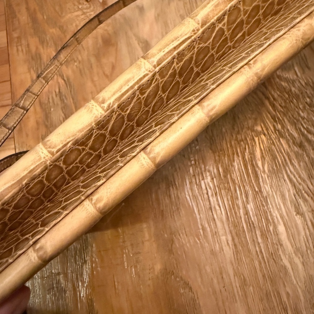 Rene New York VINTAGE Elegant Tan Crocodile-Embossed Purse immaculate condition - Picture 11 of 11